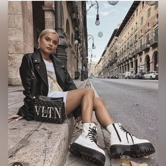 Doc Martens Jadon Boots Platform White. 7 - Picture 4 of 17